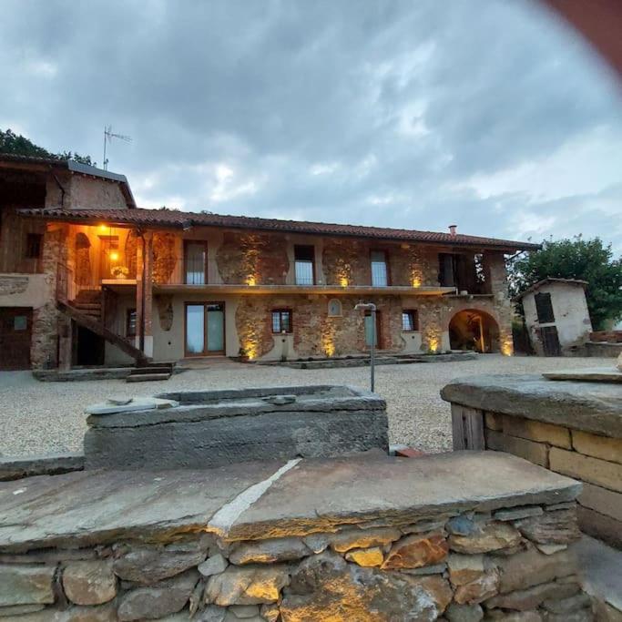 Istanti - Salvia Apartment Costigliole Saluzzo Exterior foto