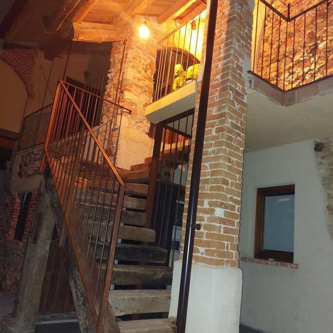 Istanti - Salvia Apartment Costigliole Saluzzo Exterior foto